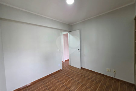 Apartamento à venda com 2 quartos, sendo 1 suíte, em Vila Olímpia, São Paulo, SP