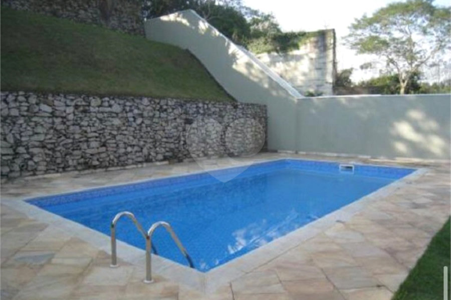 Casa à venda com 4 suítes em Alpes dos Araçás (jordanésia), Cajamar, SP