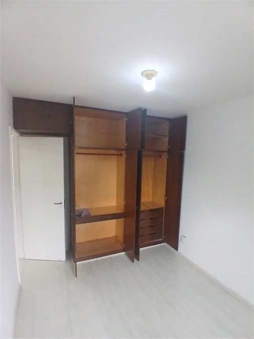 Apartamento à venda com 2 quartos em Ferreira, São Paulo, SP