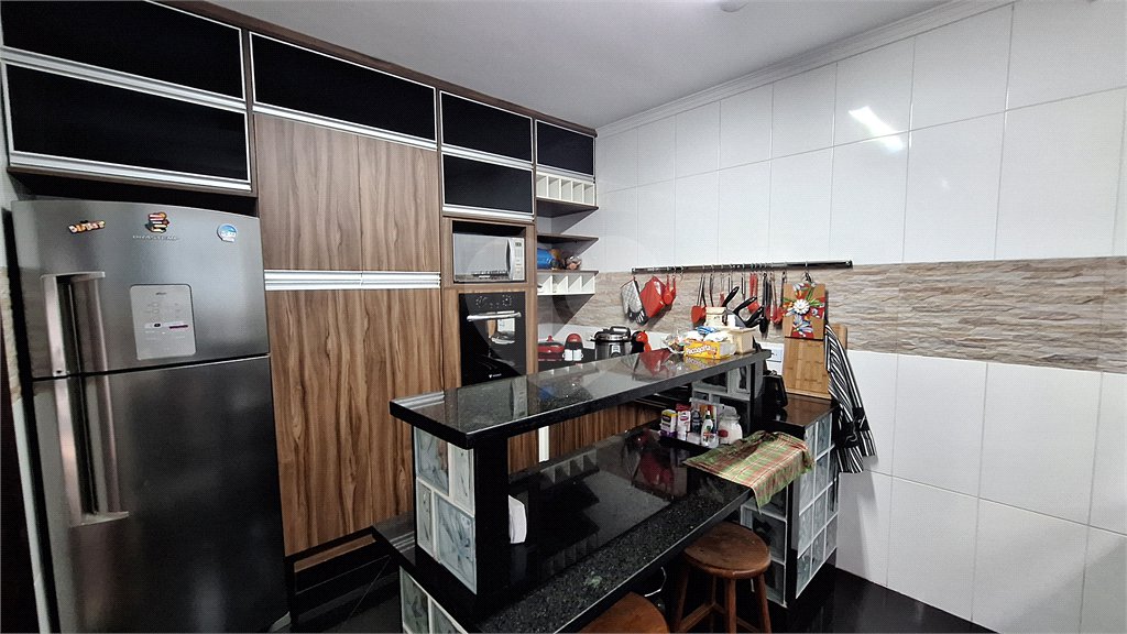 Sobrado à venda com 4 quartos, sendo 1 suíte, em Tremembé, São Paulo, SP