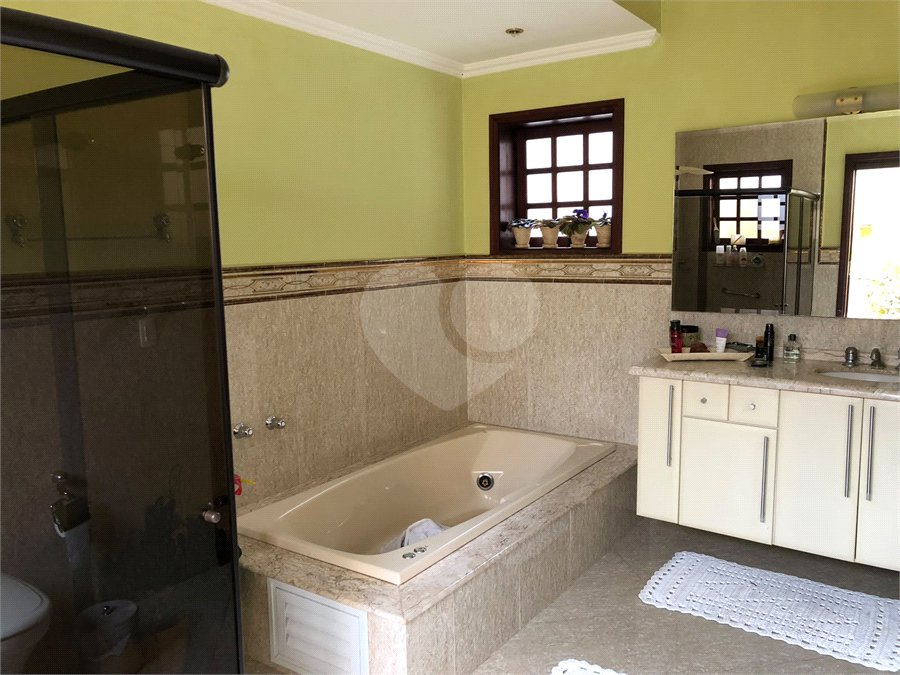 Casa à venda ou para alugar com 3 suítes em Parque Campolim, Sorocaba, SP