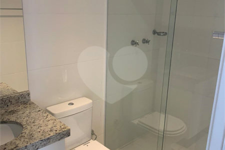 Apartamento à venda com 2 quartos, sendo 1 suíte, em Parque Industrial Tomas Edson, São Paulo, SP