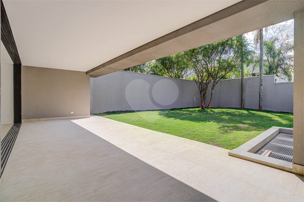 Casa à venda com 4 suítes no condomínio Hípica Max Garden, São Paulo - SP