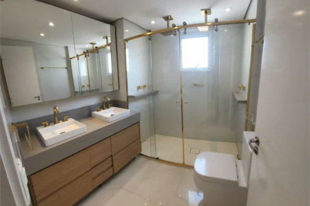 Apartamento à venda com 3 quartos, sendo 1 suíte,  em Jardim Vazani, São Paulo, SP