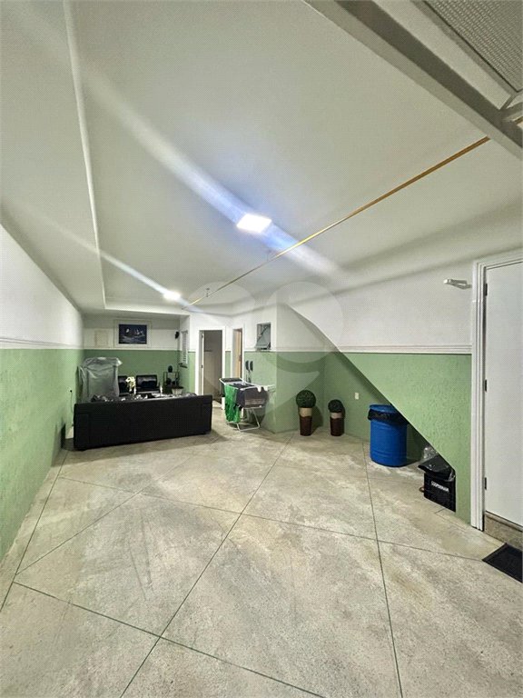 Casa à venda com 3 suítes no condomínio Itapuã XI, São Paulo - SP