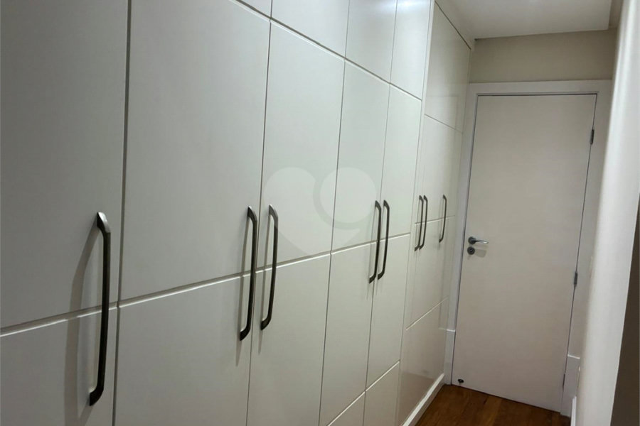 Apartamento à venda com 3 quartos, sendo 1 suíte, em Vila Guilherme, São Paulo, SP