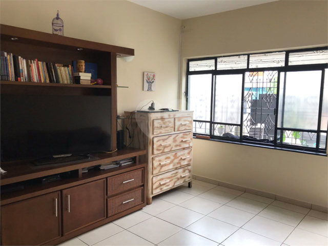 Sobrado à venda com 3 quartos em Brooklin, São Paulo, SP