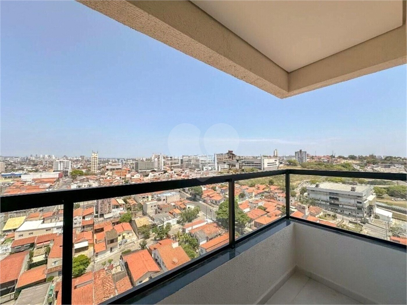 Apartamento à venda com 3 suítes em Vila Lucy, Sorocaba, SP
