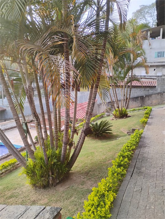 Casa à venda com 4 quartos em Barreiro, Mairiporã, SP