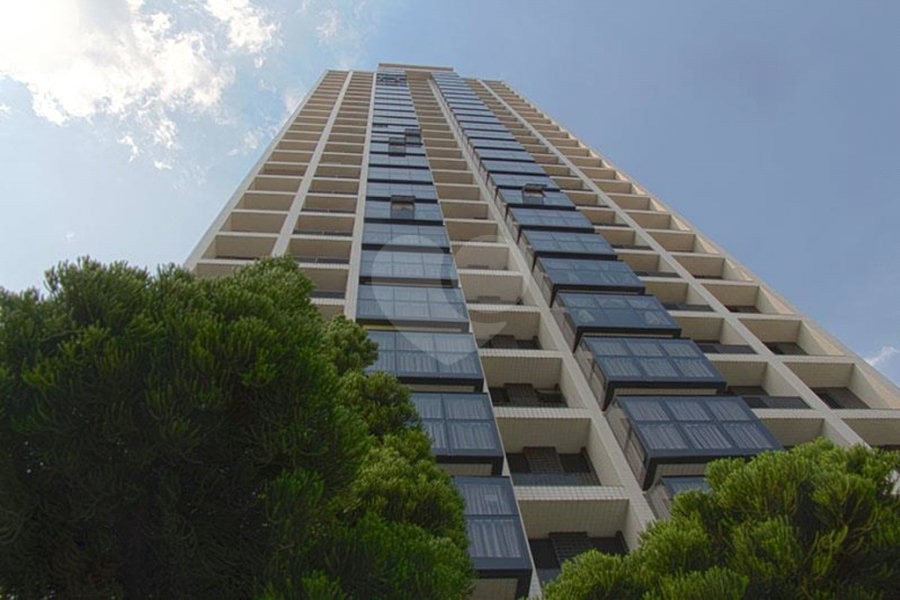 Flat à venda com 1 suíte em Santana, São Paulo, SP