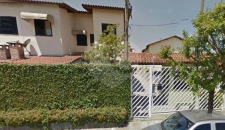 Casa à venda com 2 suítes no condomínio Morada do Sol, São Paulo - SP