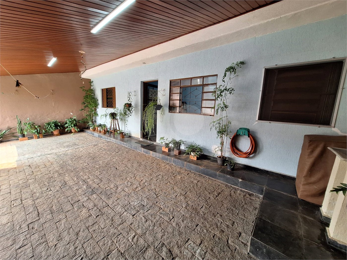 Casa à venda com 2 quartos em Jardim Simus, Sorocaba, SP
