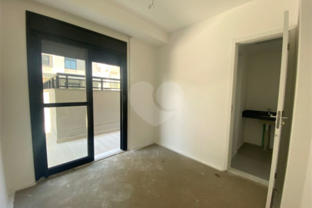 Apartamento à venda com 3 quartos, sendo 1 suíte, em Jardim Satélite, São José dos Campos, SP