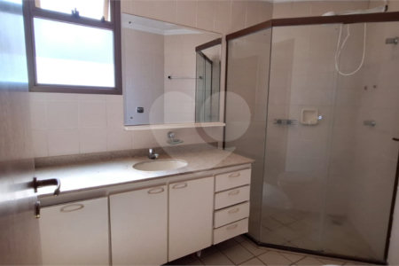 Apartamento à venda com 3 quartos, sendo 1 suíte,  no Centro, Ribeirão Preto, SP