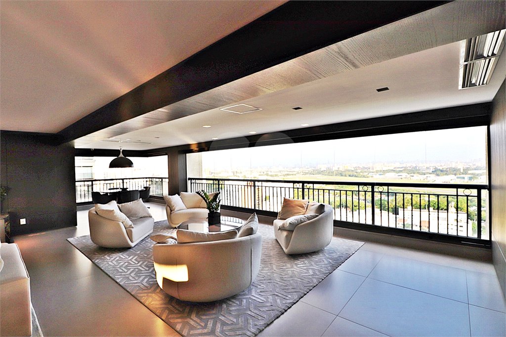Apartamento à venda com 3 suítes em Santana, São Paulo, SP