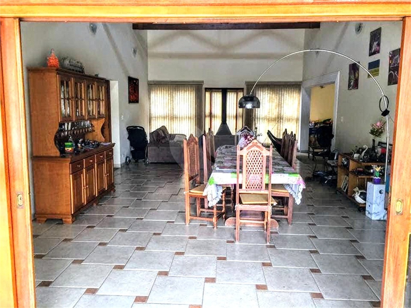 Casa à venda ou para alugar com 5 quartos, sendo 4 suítes, no condomínio Moradas São Luiz, Salto - SP