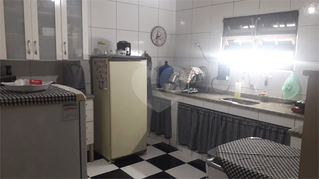 Casa à venda com 3 quartos em Campo Grande, Rio de Janeiro, RJ