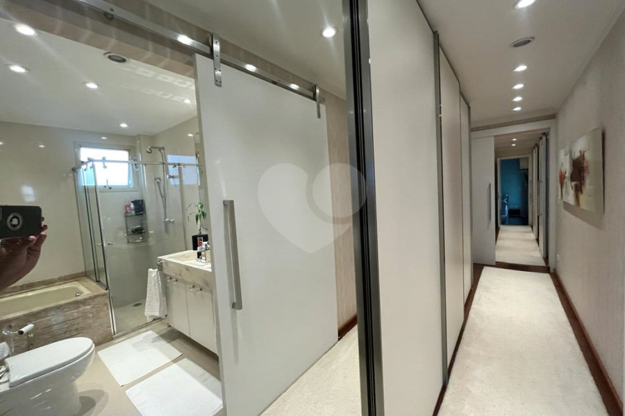 Apartamento à venda com 4 suítes em Santana, São Paulo, SP