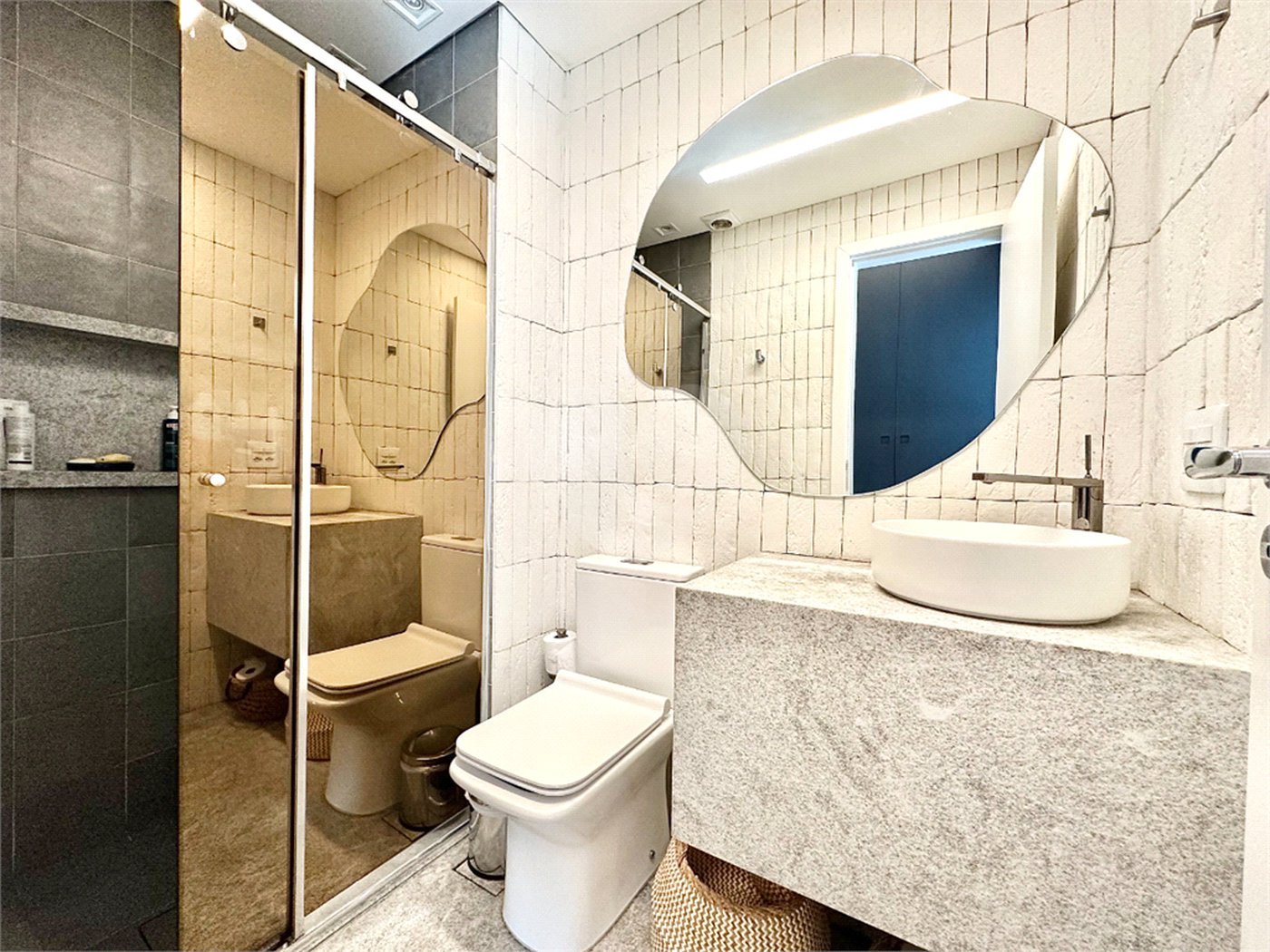 Apartamento à venda com 2 quartos, sendo 1 suíte,  em Cerqueira César, São Paulo, SP