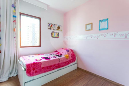 Apartamento à venda com 3 quartos, sendo 1 suíte, em Vila Mariana, São Paulo, SP
