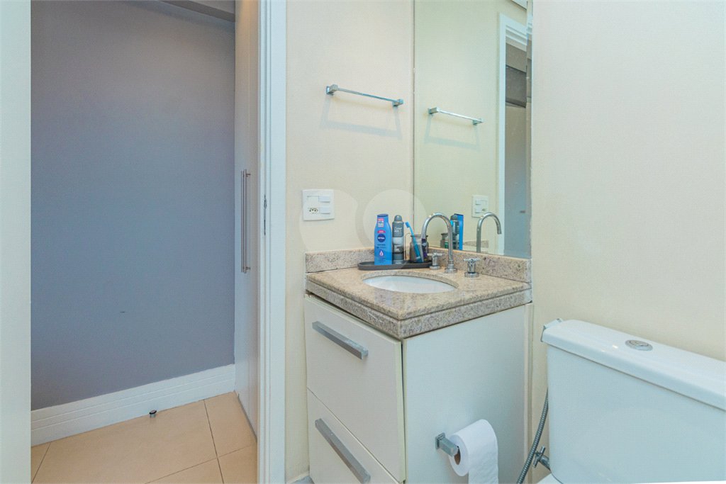 Apartamento à venda com 2 suítes em Jardim Marajoara, São Paulo, SP