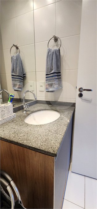 Apartamento à venda ou para alugar com 1 suíte em República, São Paulo, SP