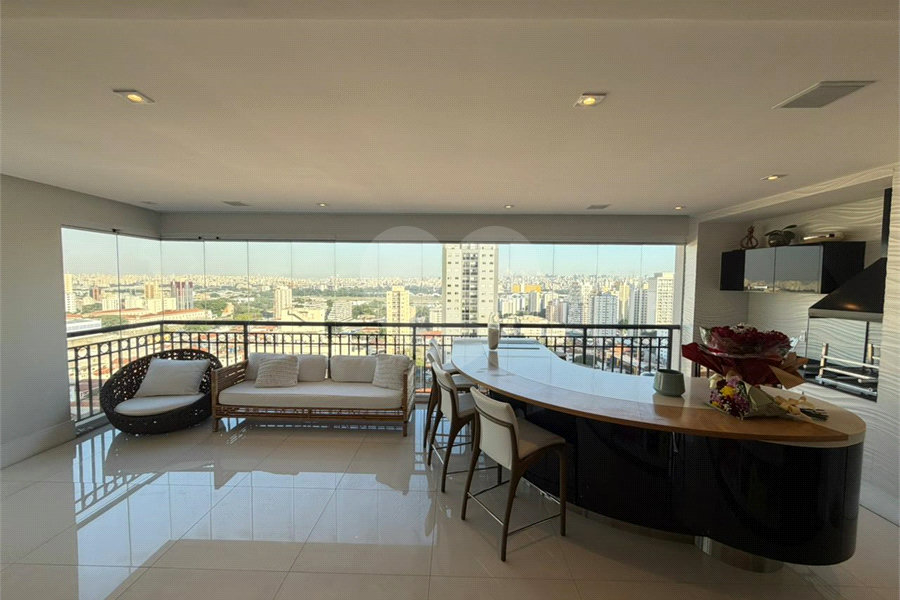 Apartamento à venda com 3 suítes em Santana, São Paulo, SP