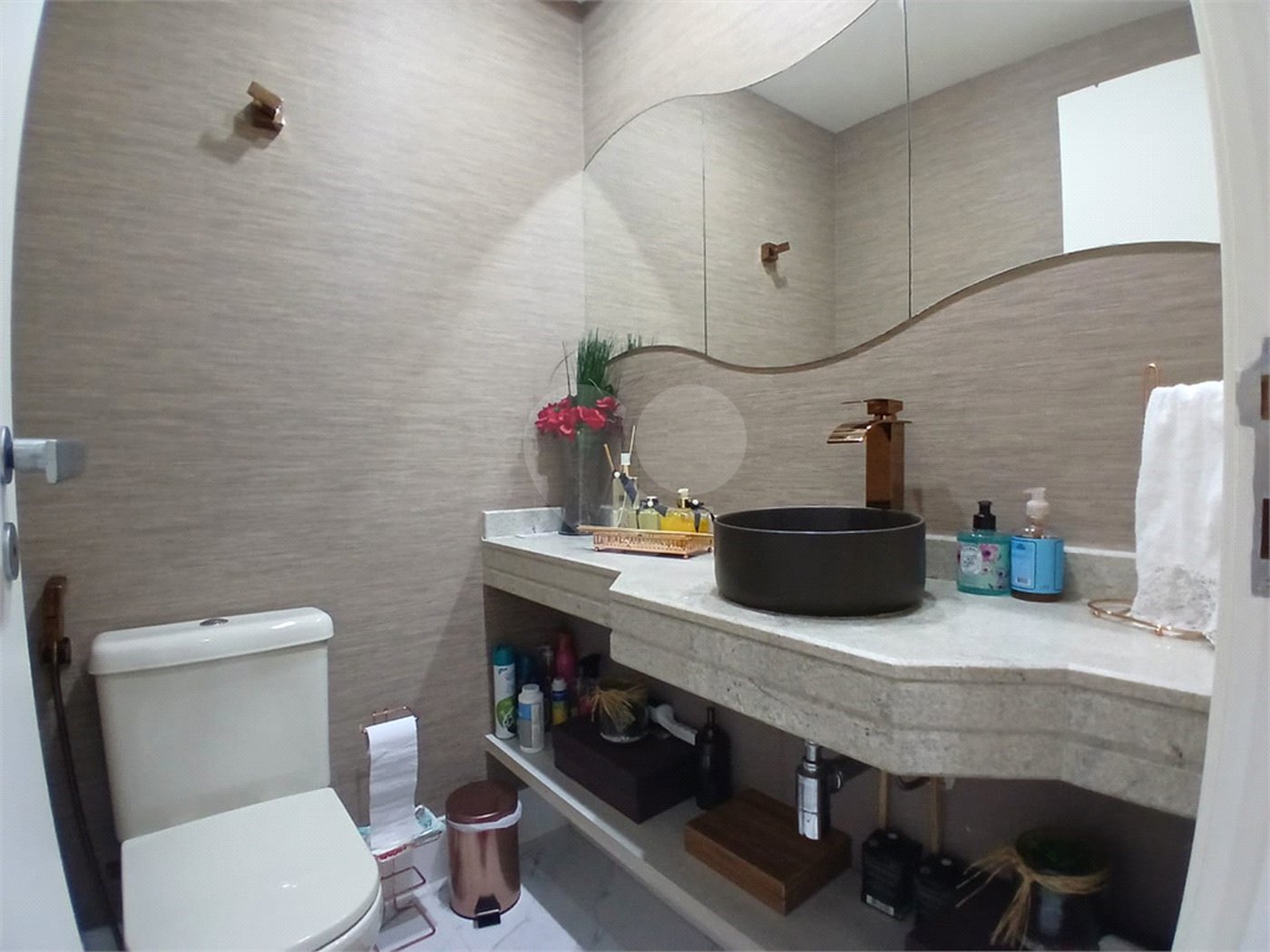 Cobertura à venda com 4 quartos, sendo 2 suítes,  em Alto da Lapa, São Paulo, SP