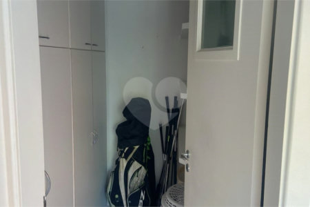 Apartamento à venda com 3 quartos, sendo 1 suíte, em Jardim Marajoara, São Paulo, SP