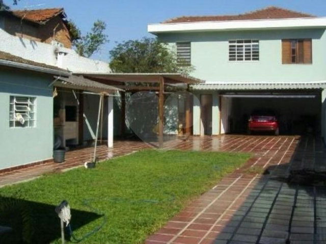 Casa Térrea à venda com 3 quartos, sendo 1 suíte,  em Vila Albertina, São Paulo, SP