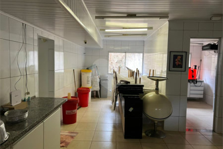 Chácara à venda com 10 quartos, sendo 16 suítes, em Chácaras do Pinhal (pinhal), Cabreúva, SP