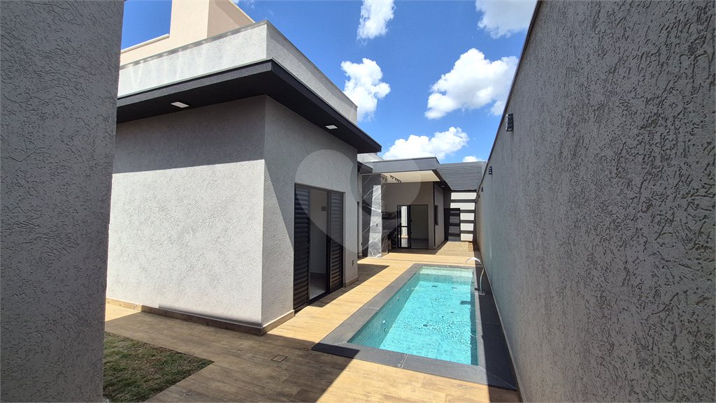 Casa à venda com 3 quartos, sendo 1 suíte, em Parque dos Lagos, Ribeirão Preto, SP