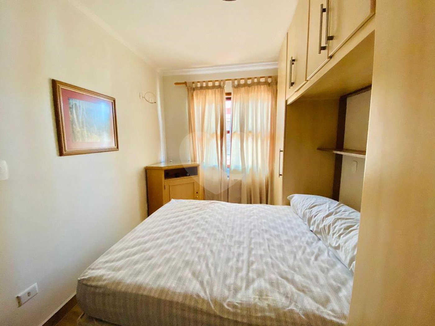 Sobrado à venda com 3 quartos, sendo 1 suíte, em Tremembé, São Paulo, SP