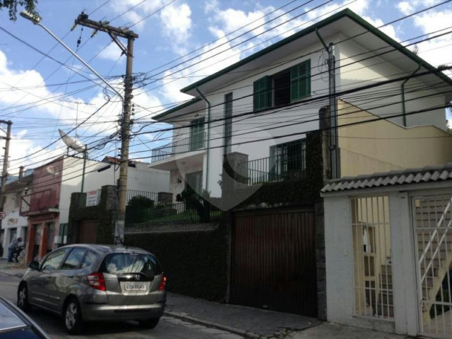 Sobrado à venda com 3 quartos em Água Fria, São Paulo, SP