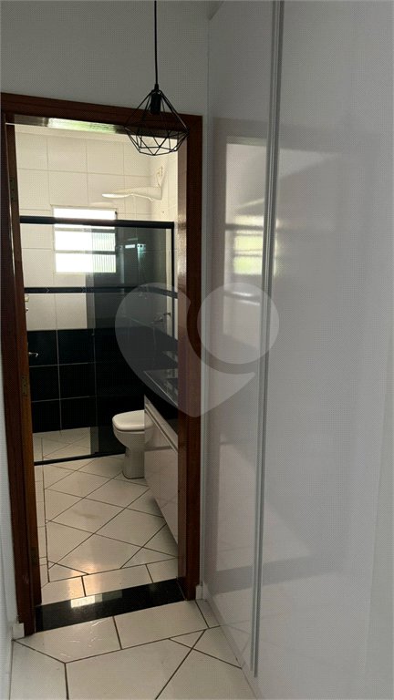 Casa à venda com 8 quartos, sendo 3 suítes,  no condomínio Terras de Santa Rosa, Salto - SP