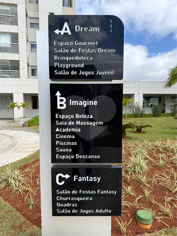 Apartamento à venda com 4 quartos, sendo 3 suítes, em Campo Grande, São Paulo, SP