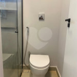 Casa à venda com 4 quartos, sendo 3 suítes, no condomínio Recanto dos Paturis, Vinhedo - SP