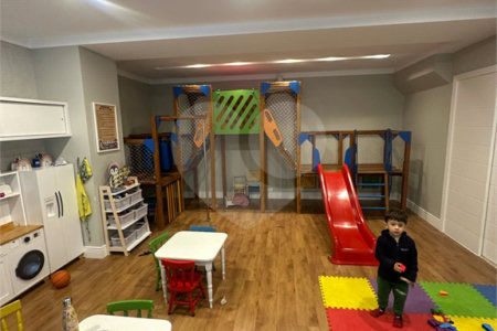 Apartamento à venda com 4 quartos, sendo 3 suítes,  em Real Parque, São Paulo, SP