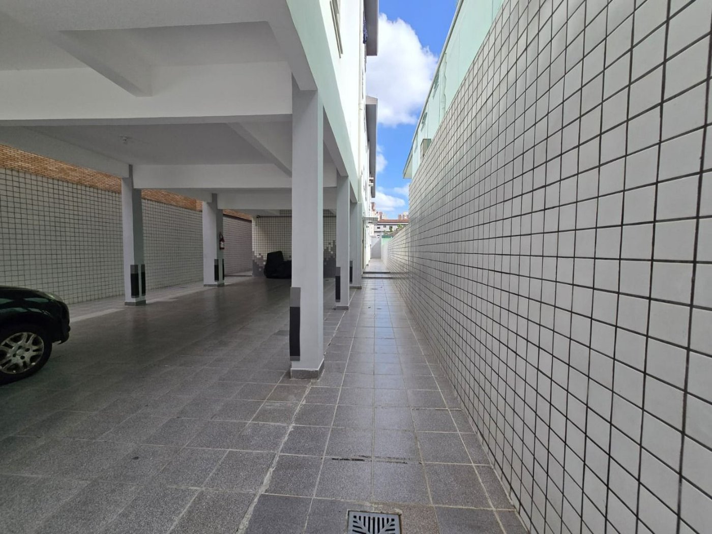 Apartamento com 2 dormitórios à venda, 59 m² por R$ 420.000,00 - Gonzaga - Santos/SP