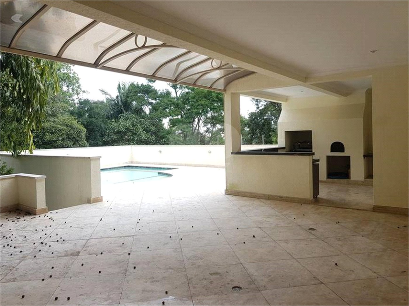 Casa à venda com 4 suítes no condomínio Vilaretto, São Paulo - SP