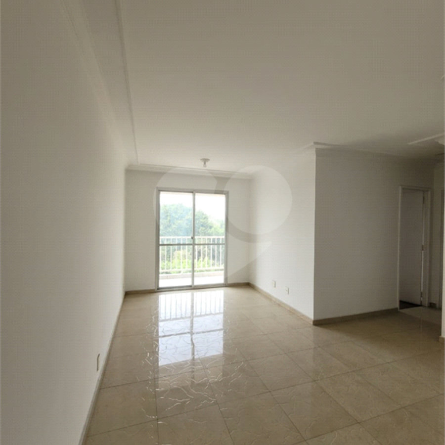 Apartamento à venda com 3 quartos, sendo 1 suíte, em Vila Regente Feijó, São Paulo, SP