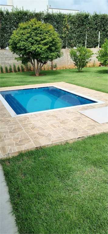 Casa à venda com 3 suítes no condomínio Residencial dos Lagos, Itupeva - SP