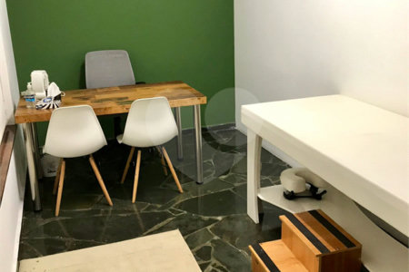 Sobrado à venda com 3 quartos, sendo 1 suíte, em Campo Belo, São Paulo, SP