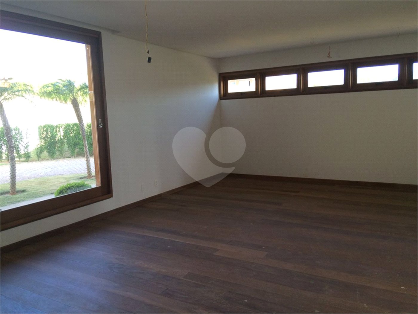 Casa à venda com 5 suítes no condomínio Fazenda da Grama, Itupeva - SP