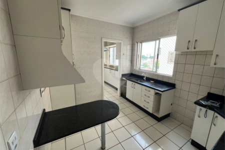 Apartamento à venda com 2 quartos, sendo 1 suíte, em Araés, Cuiabá, MT