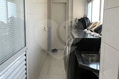 Apartamento à venda com 3 suítes em Água Branca, São Paulo, SP