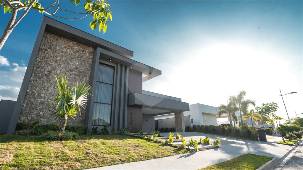 Casa à venda com 4 suítes no condomínio Saint Patrick, Sorocaba - SP