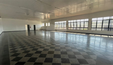 Salão Comercial para alugar em Vila Thais, Atibaia, SP