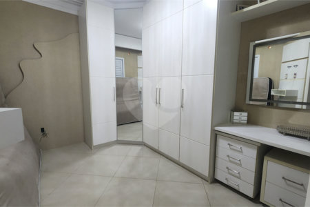 Casa à venda com 3 suítes no condomínio Vivendas do Lago, Sorocaba - SP