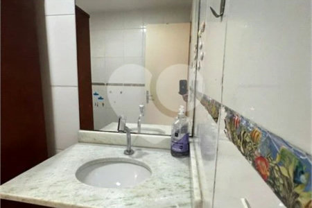 Apartamento à venda com 2 quartos em Parque São Jorge, São Paulo, SP